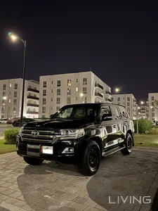 Toyota Land Cruiser VXR 2018